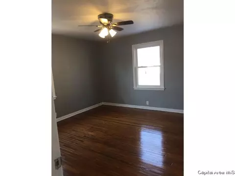 1918 Hood, Springfield, IL 62703 photo 7