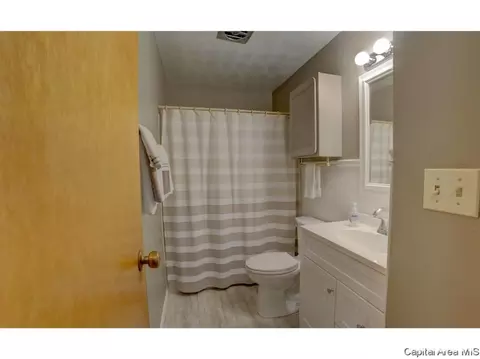 72 Andover Dr, Springfield, IL 62704 photo 14