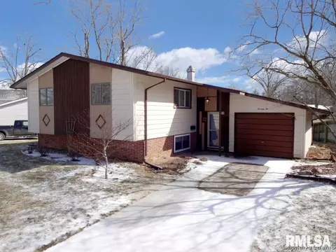 72 Andover Dr, Springfield, IL 62704 photo 1