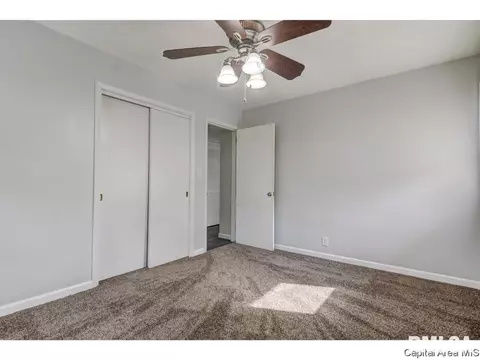 5 Bel Aire Dr, Springfield, IL 62703 photo 6