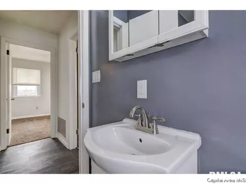 5 Bel Aire Dr, Springfield, IL 62703 photo 17