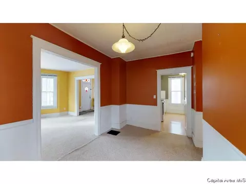 1904 S 2nd St, Springfield, IL 62704 photo 13