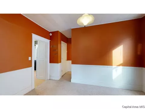 1904 S 2nd St, Springfield, IL 62704 photo 11