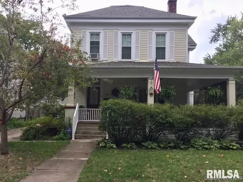 605 S Douglas Ave, Springfield, IL 62704 photo 1
