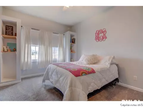 370 Fitzgerald Dr, Springfield, IL 62711 photo 21