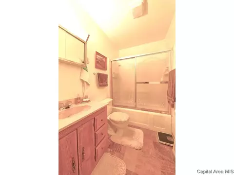 10 Ruth Ct, Springfield, IL 62704 photo 12