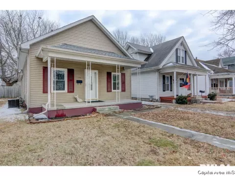 126 N State St, Springfield, IL 62702 photo 3