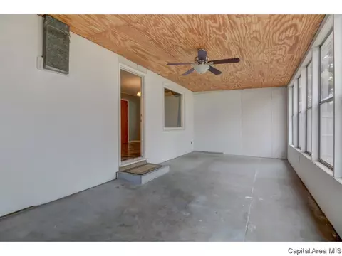 126 N State St, Springfield, IL 62702 photo 24