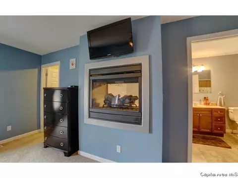 304 E Center St, Loami, IL 62661 photo 16
