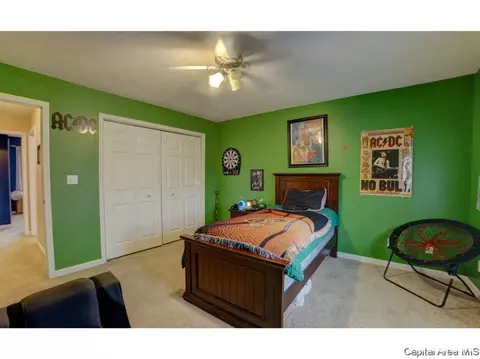 304 E Center St, Loami, IL 62661 photo 26