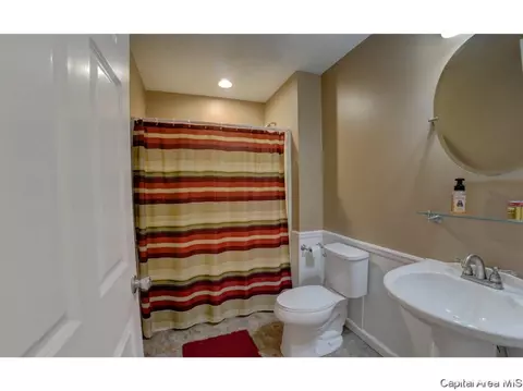 304 E Center St, Loami, IL 62661 photo 24