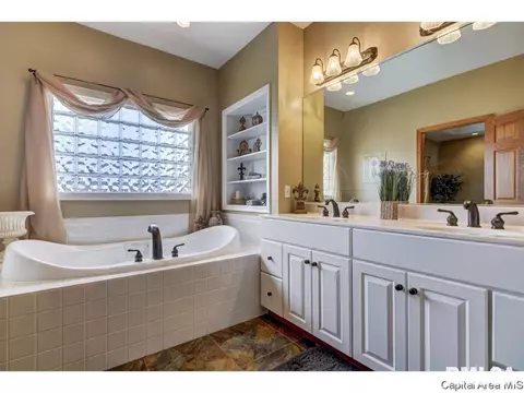 2617 Westport Dr, Springfield, IL 62711 photo 15