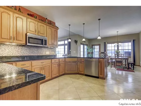 2617 Westport Dr, Springfield, IL 62711 photo 6