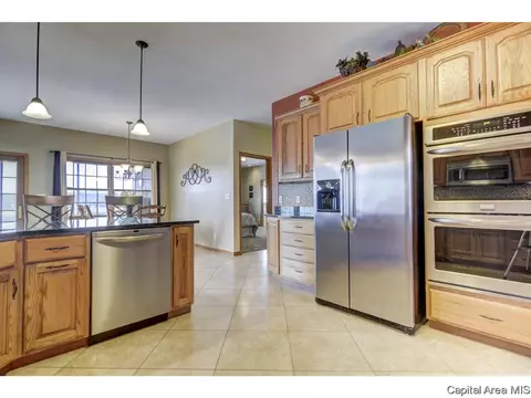 2617 Westport Dr, Springfield, IL 62711 photo 7
