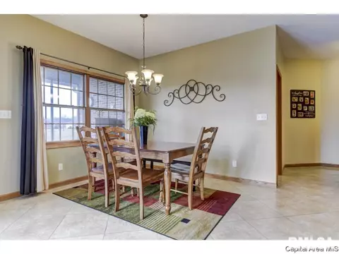 2617 Westport Dr, Springfield, IL 62711 photo 10