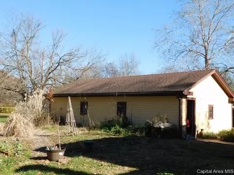 3303 Spaulding Orchard Rd, Springfield, IL 62711 photo 7