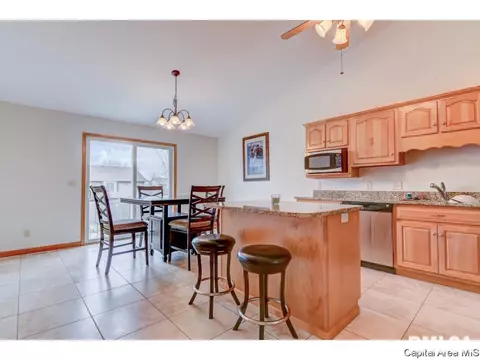 5403 Biltmore Dr, Springfield, IL 62711 photo 5