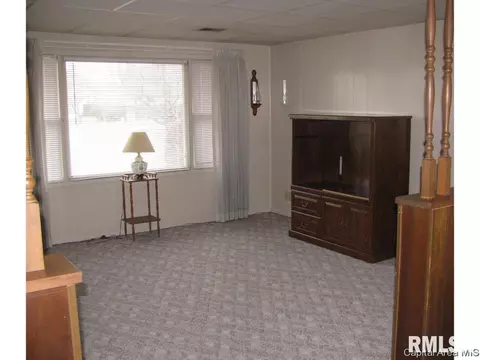 4248 S 2nd St, Springfield, IL 62703 photo 5