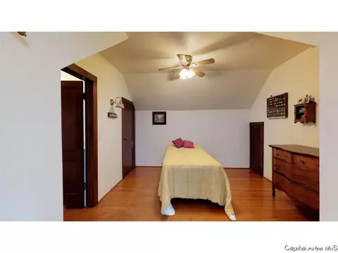 2441 S 7th St, Springfield, IL 62703 photo 17