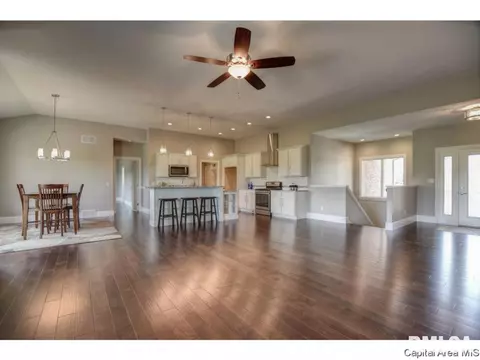 3608 Deer Run Dr, Springfield, IL 62711 photo 7