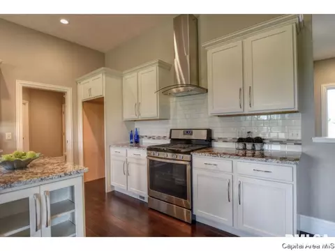 3608 Deer Run Dr, Springfield, IL 62711 photo 11