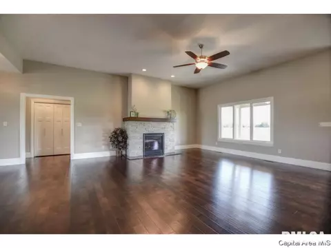 3608 Deer Run Dr, Springfield, IL 62711 photo 35