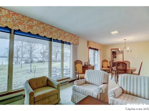 820 E Lake Dr, Springfield, IL 62712 photo 28