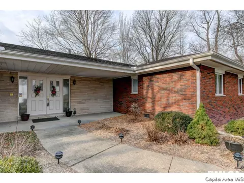 820 E Lake Dr, Springfield, IL 62712 photo 21