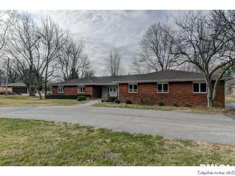 820 E Lake Dr, Springfield, IL 62712 photo 18