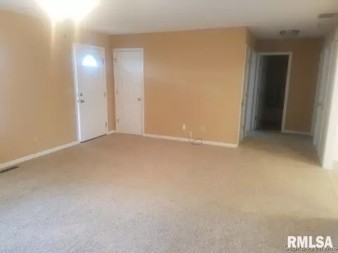 3212 W Street St, Springfield, IL 62707 photo 8