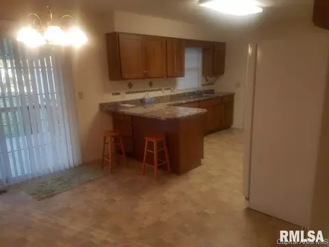 3212 W Street St, Springfield, IL 62707 photo 5