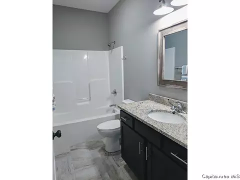 1500 Balfour Dr, Springfield, IL 62711 photo 5