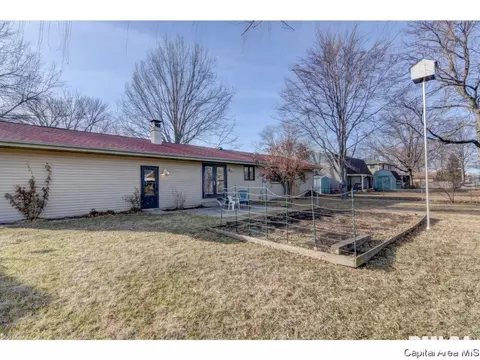 3112 Temple Dr, Springfield, IL 62704 photo 4