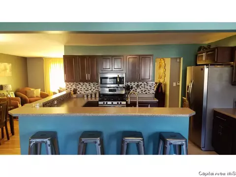 2105 Westview Dr, Springfield, IL 62704 photo 13