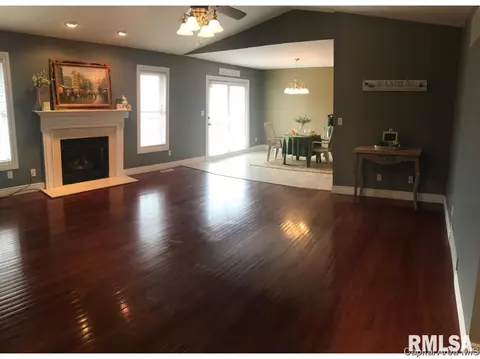 4204 Clearwater Ln, Springfield, IL 62703 photo 4