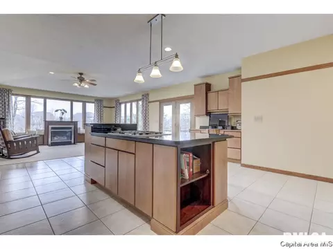 620 Woodbridge Rd, Springfield, IL 62711 photo 11