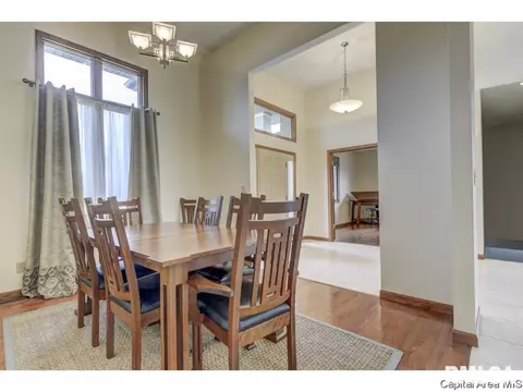 620 Woodbridge Rd, Springfield, IL 62711 photo 7
