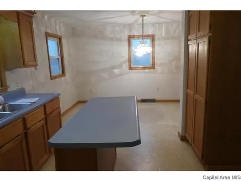 3101 S 14th Street St, Springfield, IL 62703 photo 5