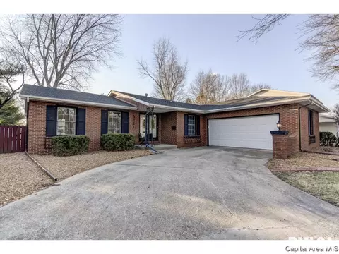 3221 Ellendale Dr, Springfield, IL 62704 photo 1