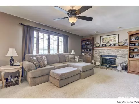 2408 Silver Mill Ct, Springfield, IL 62704 photo 12