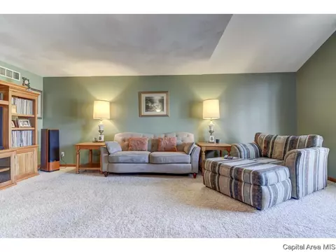 2408 Silver Mill Ct, Springfield, IL 62704 photo 3
