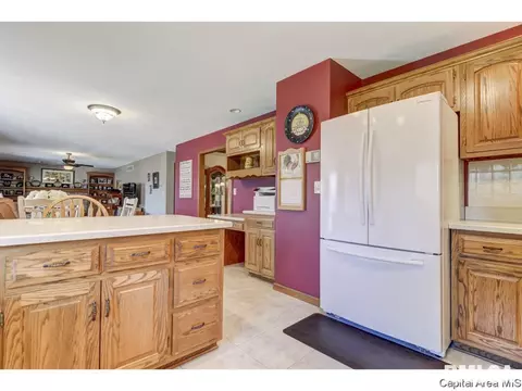 2408 Silver Mill Ct, Springfield, IL 62704 photo 8