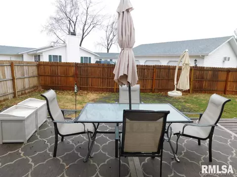 45 Wind Cave Dr, Springfield, IL 62712 photo 14