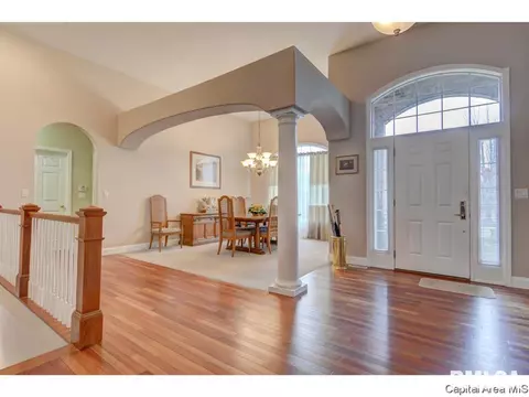 4909 Bears Paw, Springfield, IL 62711 photo 2