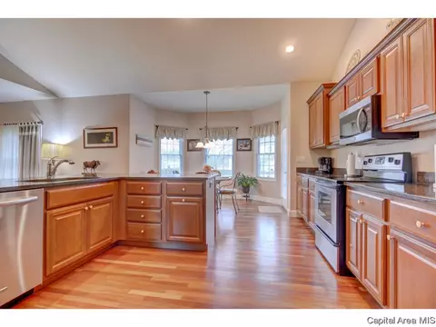 4909 Bears Paw, Springfield, IL 62711 photo 13