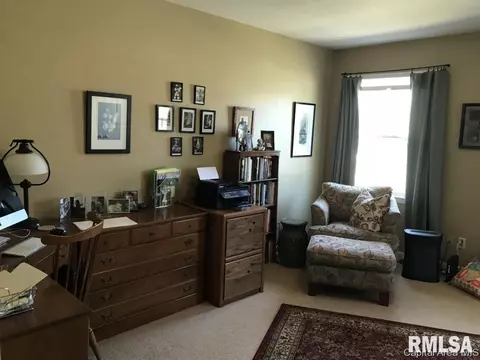 2333 S Bates Ave, Springfield, IL 62704 photo 32