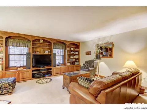 1625 Outer Park, Springfield, IL 62704 photo 27