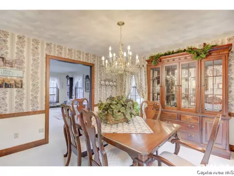 1625 Outer Park, Springfield, IL 62704 photo 5