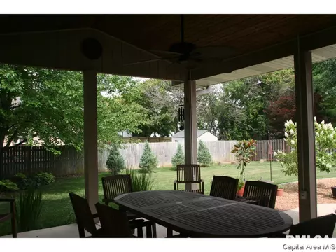 3217 Bowwood Dr, Springfield, IL 62712 photo 35