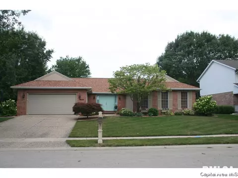 3217 Bowwood Dr, Springfield, IL 62712 photo 1